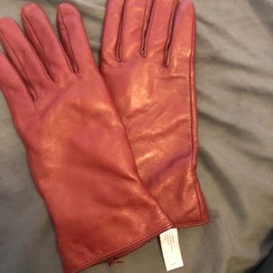 Maroon Leather and Cashmere Winter Gloves. New without tags